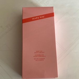 Mary Kay body set- sparkling Cherry lotion and fragrance mist